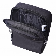CAT卡特MASTERSAC男包单肩斜挎包防泼水3L大容量可放iPad8寸多功能都市休闲胸包 黑色